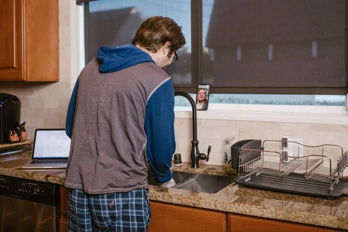 Common Office Cleaning Mistakes That Spread Germs and How to Fix Them